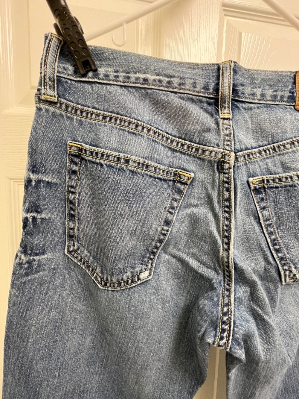 Unisex Old Navy Distressed Bootcut 30W x 30L - Picture 10 of 16